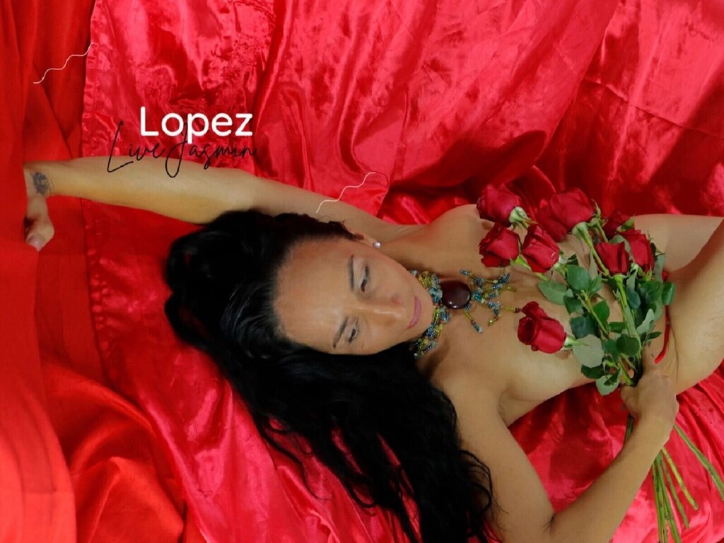 Enter LornaLopez VIP Show